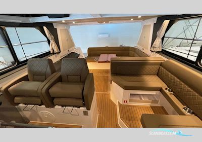 400 HT Motorboat 2025, with Volvo Penta engine, Sweden