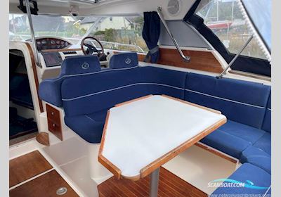 AQUADOR 26 Coupe Motorboat 2002, with Volvo engine, Ireland