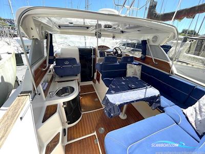 AQUADOR 26 Coupe Motorboat 2002, with Volvo engine, Ireland