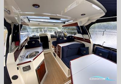 AQUADOR 33 HT Motorboat 2010, with Volvo Penta engine, The Netherlands