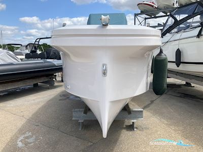 AXOPAR 22 Spyder Motorboat 2022, with Mercury engine, United Kingdom