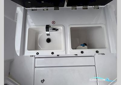 AXOPAR 25 Cross Top Motorboat 2024, with Mercury engine, France