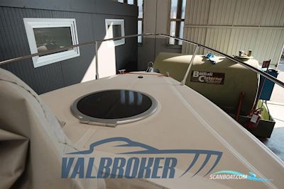 Absolute 25 Motorboat 2003, with Volvo Penta 5.0 Gxi DP/S engine, Italy