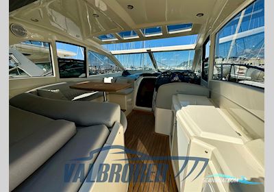 Absolute 40 Motorboat 2008, with Volvo Penta D4 engine, Italy