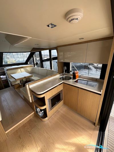 Absolute 45 FLY Motorboat 2018, with Volvo Penta  engine, The Netherlands