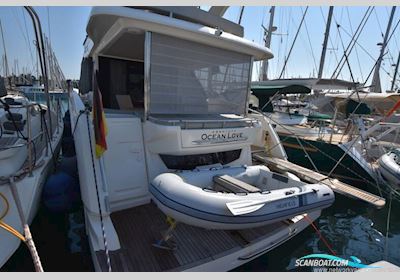 Absolute 50 Fly Motorboat 2023, with Volvo Penta IPS 650 engine, Greece