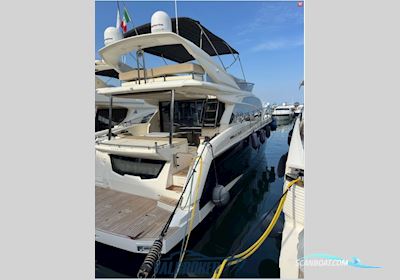 Absolute 52 Fly Motorboat 2016, with Volvo Penta Ips 600 engine, Italy