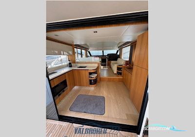 Absolute 52 Fly Motorboat 2016, with Volvo Penta Ips 600 engine, Italy