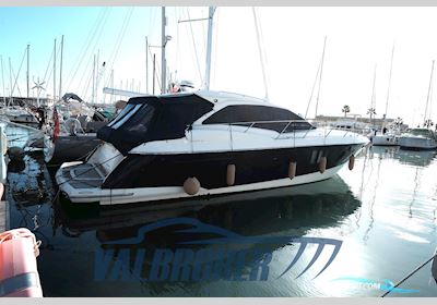 Absolute 52 Motorboat 2008, with Volvo Penta D6 Ips600 engine, Italy