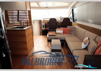 Absolute 52 Motorboat 2008, with Volvo Penta D6 Ips600 engine, Italy