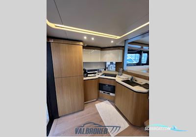 Absolute Navetta 52 Motorboat 2016, with Volvo Penta D6 engine, Italy