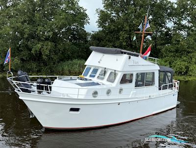 Altena Fly 1000 Motorboat 1989, with Mercedes engine, The Netherlands