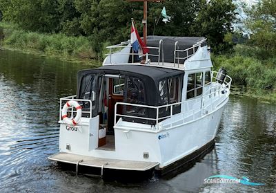 Altena Fly 1000 Motorboat 1989, with Mercedes engine, The Netherlands