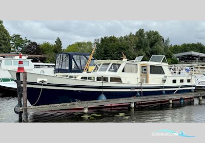 Altena Kruiser 13.10 AK Cabrio Motorboat 1973, with Mercedes engine, The Netherlands