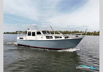 Altena Kruiser 9.30 AK Cabrio Motorboat 1970, with Craftsman CM4.42 engine, The Netherlands