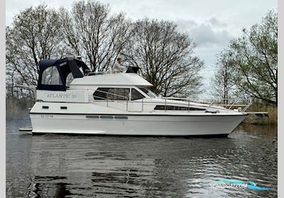 Altlantic 37B Motorboat 1990, with Cummins engine, The Netherlands
