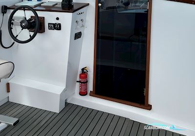 Amerglass 32 Motorboat 1976, with Perkins 4.236 engine, Denmark