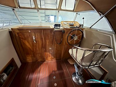 Antaris Diamond 8.50 OK Motorboat 2012, with Vetus Mitsubishi engine, The Netherlands