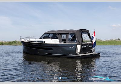 Antaris X Motorboat 2024, with Yanmar Maakt Betrouwbare en Zuinige Scheepsdieselmotoren Voor Zowel Pleziervaart Als Commerciële Schepen. Ze Staan Bekend om Hun Duurzaamheid, Wereld engine, The Netherlands
