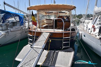 Apreamare 12 Cabinato Motorboat 2002, with Volvo Penta 74D engine, Greece