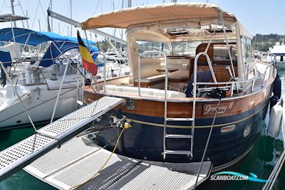 Apreamare 12 Cabinato Motorboat 2002, with Volvo Penta 74D engine, Greece