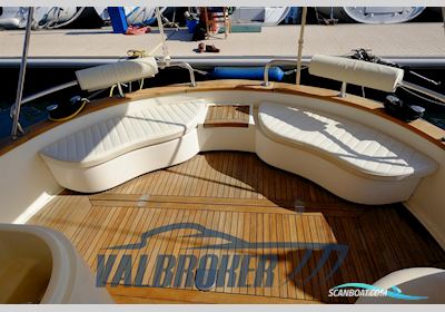 Apreamare APREA 32 COMFORT Motorboat 2011, with Cummins QSD 2.8 engine, Italy