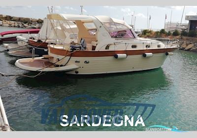 Apreamare Aprea 32 Comfort Motorboat 2011, with Cummins Qsd 2.8 engine, Italy