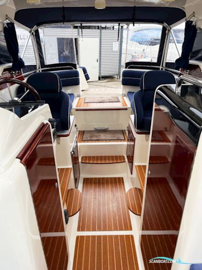 Aquador 22 HT Motorboat 2009, with Mercruiser 4,3 Mpi A1 engine, Germany