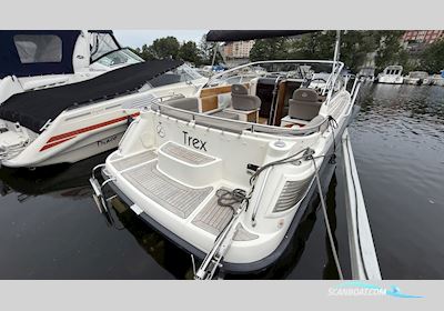 Aquador 24 DC Motorboat 2018, with Mercruiser engine, Sweden