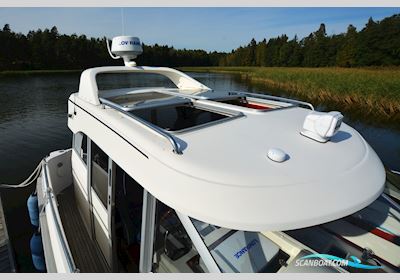 Aquador 25 C Motorboat 2008, with Volvo Penta D4-300 engine, Finland