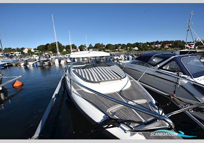 Aquador 30 HT Motorboat 2018, with Mercruiser TDI, 370hk engine, Sweden