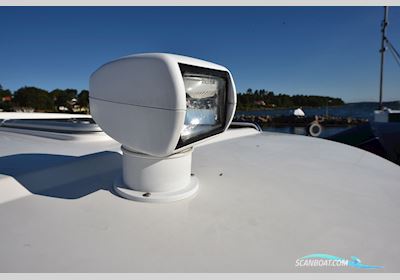 Aquador 30 HT Motorboat 2018, with Mercruiser TDI, 370hk engine, Sweden