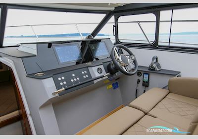 Aquador 300 HT Motorboat 2023, with Volvo Penta engine, Switzerland