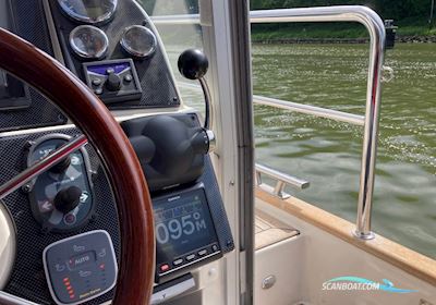 Aquador 32 C Motorboat 2011, with Volvo Penta D6-370 engine, Germany