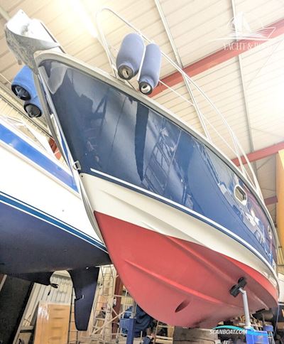 Aquador 32 Coupe Motorboat 2002, with Yanmar engine, Germany