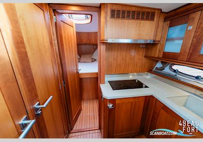 Aquanaut Monte Cristo 1100 Motorboat 2011, with Volvo-Penta D6-370A-EVC engine, The Netherlands