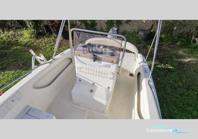 Arkos 537 Open + Remorque Motorboat 2006, with Yamaha engine, France