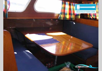 Assemakruiser 900 Motorboat 1972, with Peugeot engine, The Netherlands