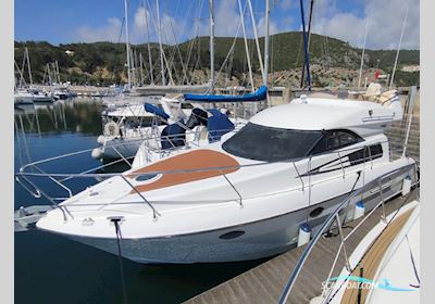 Astondoa 39 Motorboat 2000, with Volvo Penta engine, Portugal