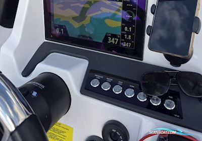 Axopar 22 Spyder Motorboat 2022, with Mercury engine, Finland