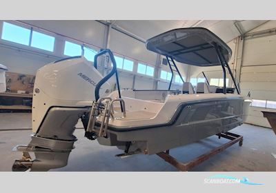 Axopar 25 Cross Top - Brabus Performance Line Motorboat 2025, with Mercury engine, Finland