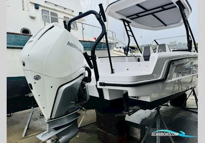 Axopar 25 Cross Top Motorboat 2023, with Mercury engine, Virgin Islands