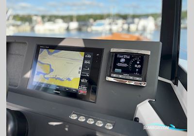 Axopar 28 Aft Cabin Motorboat 2016, with Mercury 300 V8 Veran Amds engine, Germany