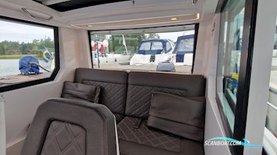 Axopar 28 Aft Cabin Motorboat 2017, with Mercury engine, Sweden