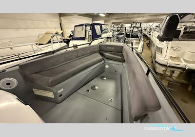 Axopar 28 Aft Cabin Motorboat 2019, with Suzuki engine, Sweden