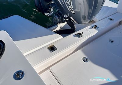 Axopar 28 Cabin Motorboat 2022, with Yamaha 375hk XTO engine, Sweden