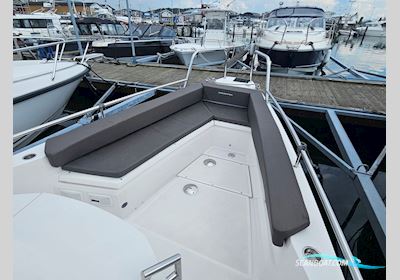 Axopar 28 Open Cabin Motorboat 2015, with Suzuki 350 engine, Sweden