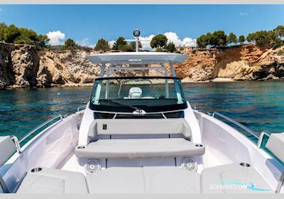 Axopar 29 Sun-Top Motorboat 2025, with Mercury engine, France