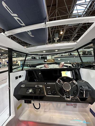 Axopar 29 XC Cross Cabin Motorboat 2025, with Mercury Verado engine, Germany