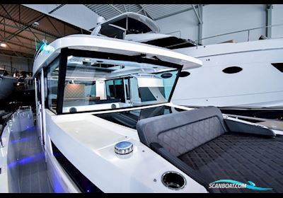 Axopar 37 AC Motorboat 2017, with Mercury Verado 350 White engine, Sweden